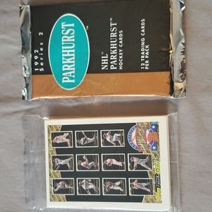90's baseball card / hockey card packs bundle of 4
